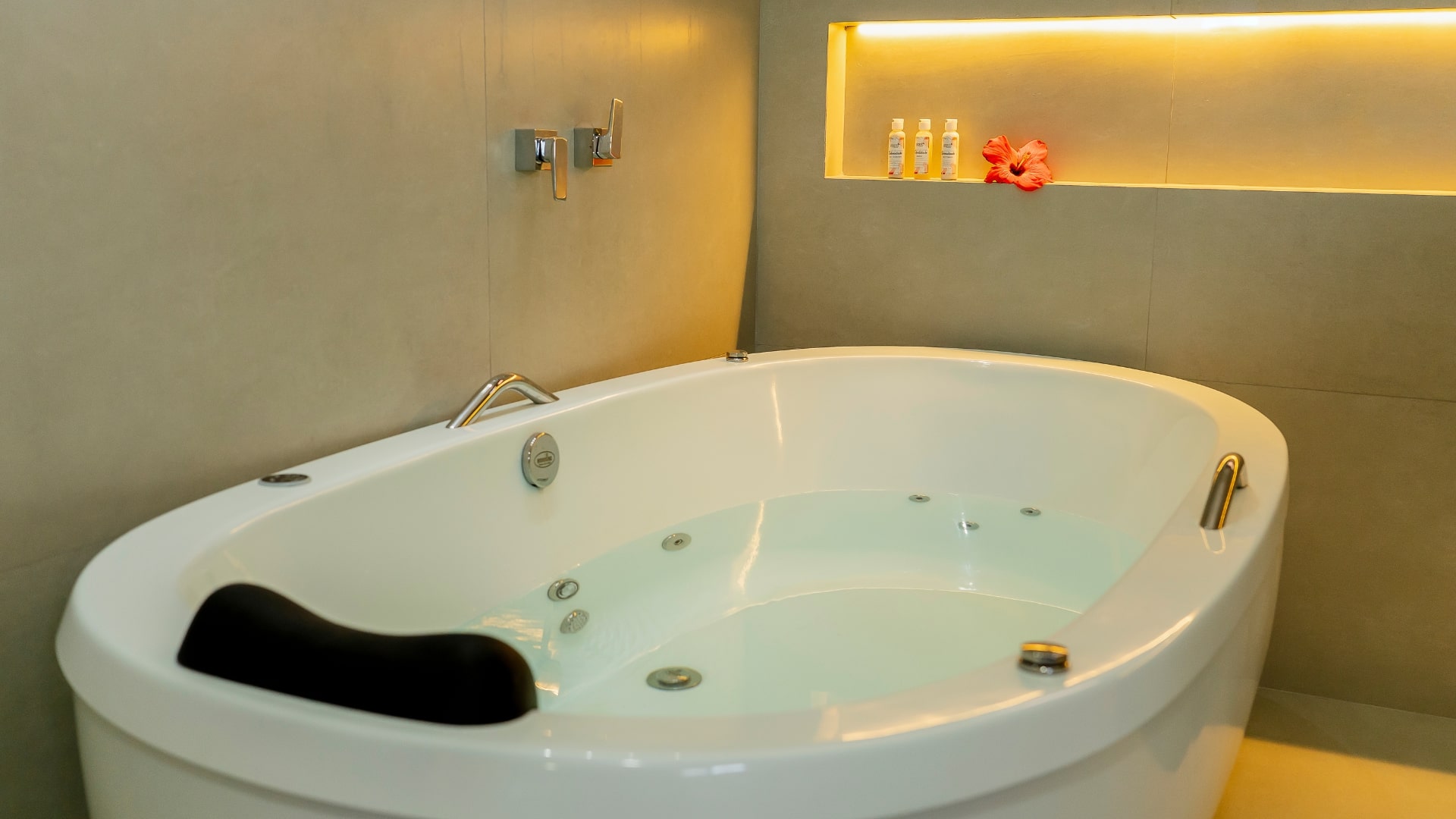 suite-delux-banheiro (8)